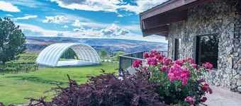 Sunset Splendor - Relax & UnWine 3B