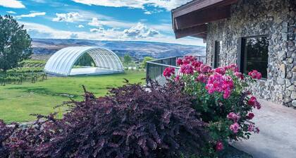 Sunset Splendor - Relax & UnWine 3B