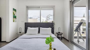 Apartamento, 2 habitaciones, balcón, vistas a la ciudad | 2 dormitorios