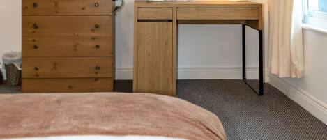 2 ห้องนอน, ห้องพักตกแต่งอย่างมีเอกลักษณ์, ตกแต่งพิเศษโดยเฉพาะ, Wi-Fi ฟรี