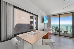 Interior - Luxury Direct Oceanfront 1BR on the Boardwalk (Myrtle Beach)