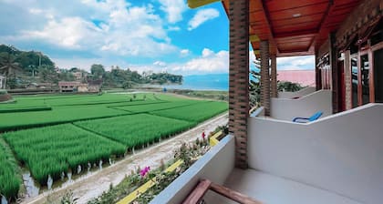 Doni Guest House by Staigo