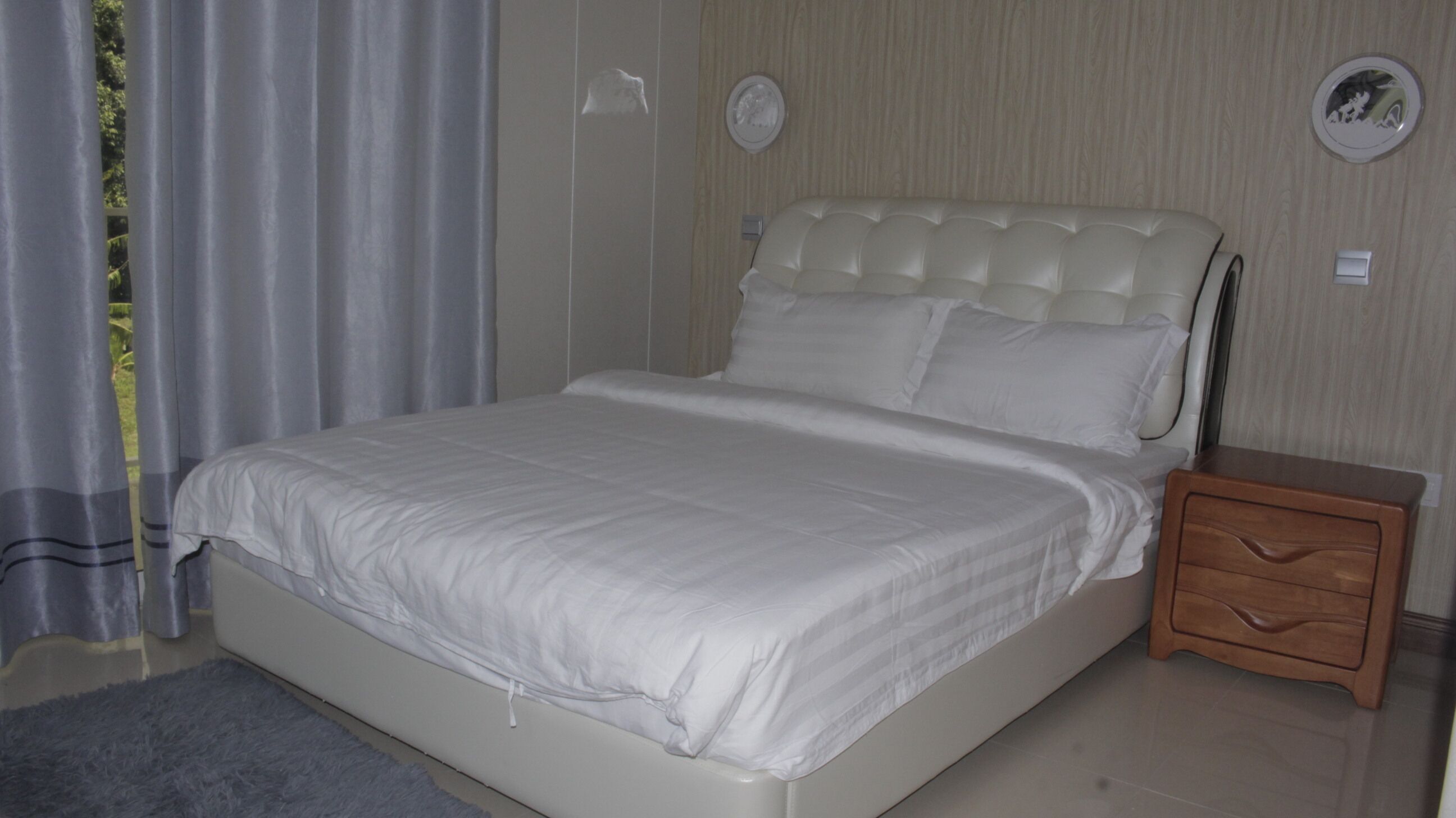 14 Schlafzimmer, Bügeleisen/Bügelbrett, WLAN, Bettwäsche