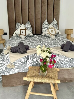 Bügeleisen/Bügelbrett, WLAN, Bettwäsche