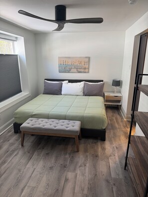 1 bedroom, desk, iron/ironing board, travel cot - Cozy 1-bedroom apartment in serene Rehoboth Beach with AC (Rehoboth Beach)