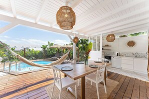 Outdoor dining - Résidence Blue Palm - Le Pavillon - Saint-François - Guadeloupe (Saint-François)