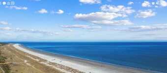 THE OCEANVIEW BEACHFRONT GETAWAY..steps to best beach & pool Hilton Head Island!