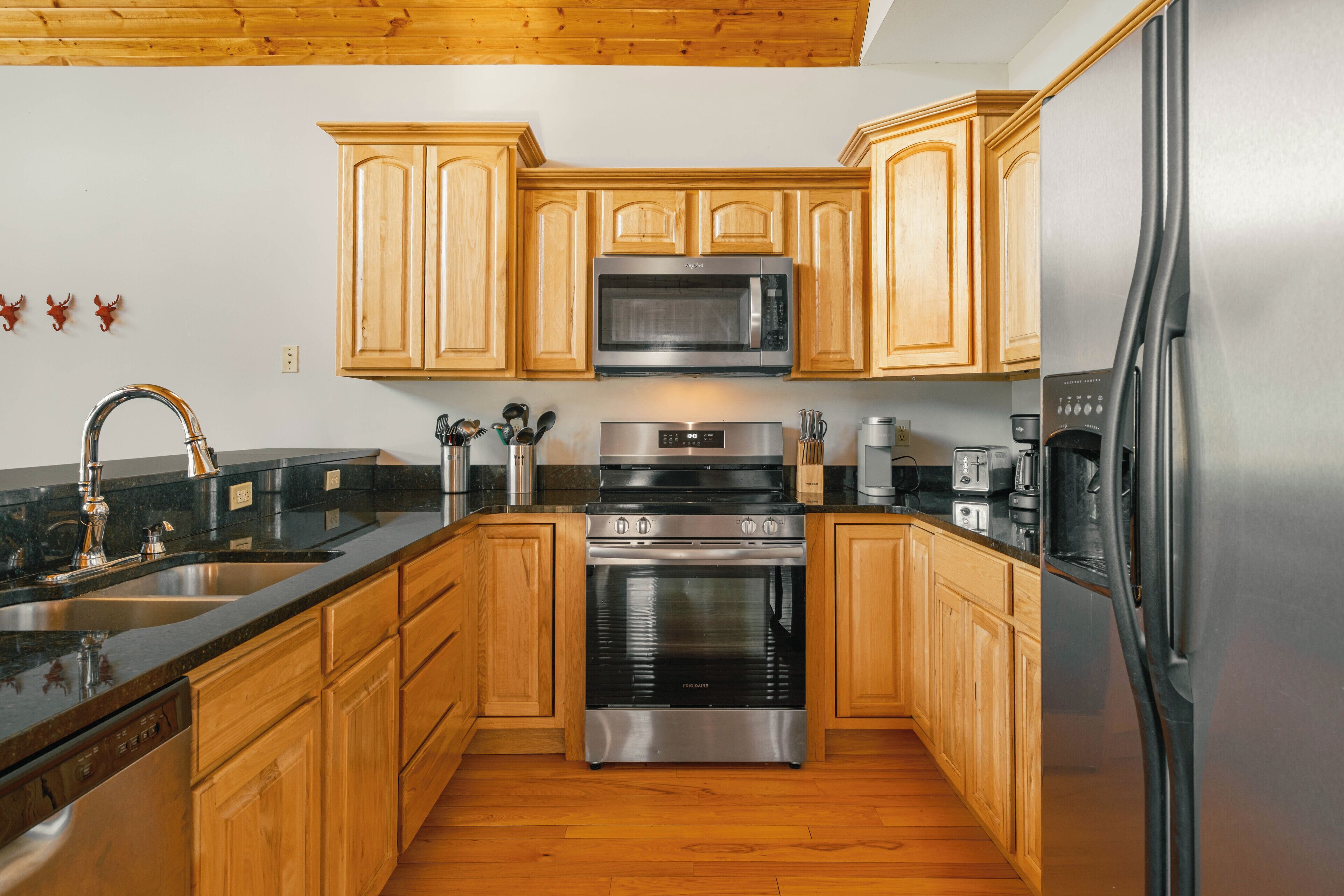 Microwave, oven, stovetop, dishwasher