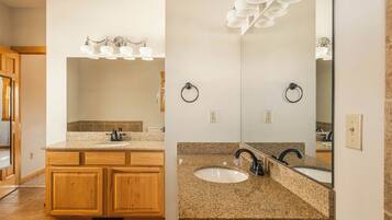 Towels, toilet paper