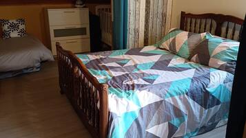 2 makuuhuonetta, Wi-Fi, vuodevaatteet