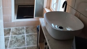 Uklassifisert bilde, 4 av 13, knapp