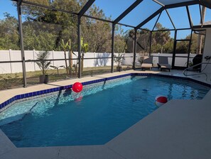 Outdoor pool, a heated pool - Tropical Oasis, Heated Pool, 7 mi to Beach , Dining , Golf (Englewood)
