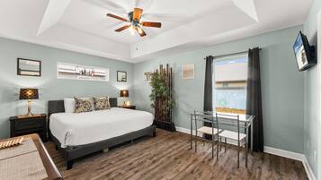 Ferienhaus, Haustiere gestattet | Laptopgeeigneter Arbeitsplatz, Bügeleisen/Bügelbrett, kostenloses WLAN