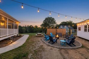 Terrace/patio - Peaceful Countryside Escape~Mins to AVL~Sleeps 10! (Asheville)