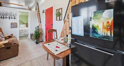 Winthrop Tiny Home | Methow Valley | Walk to Town