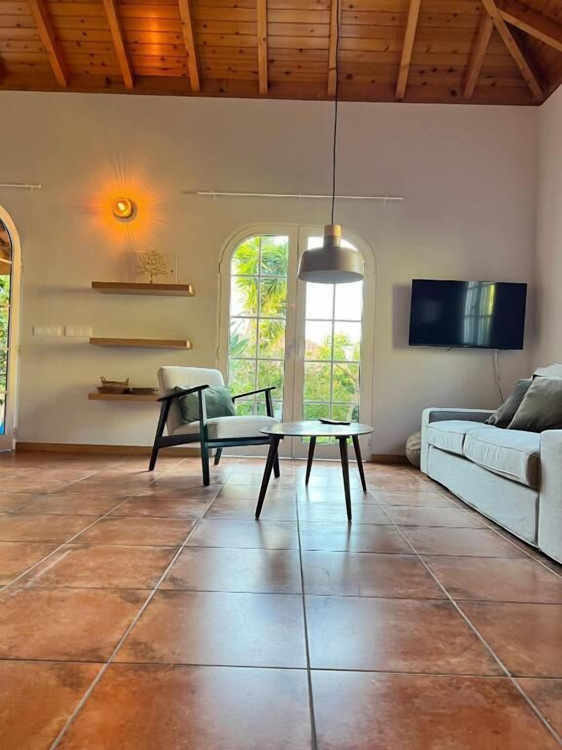 House, Patio, Garden View | Living area