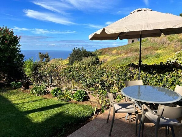 House, Patio, Garden View | Outdoor dining