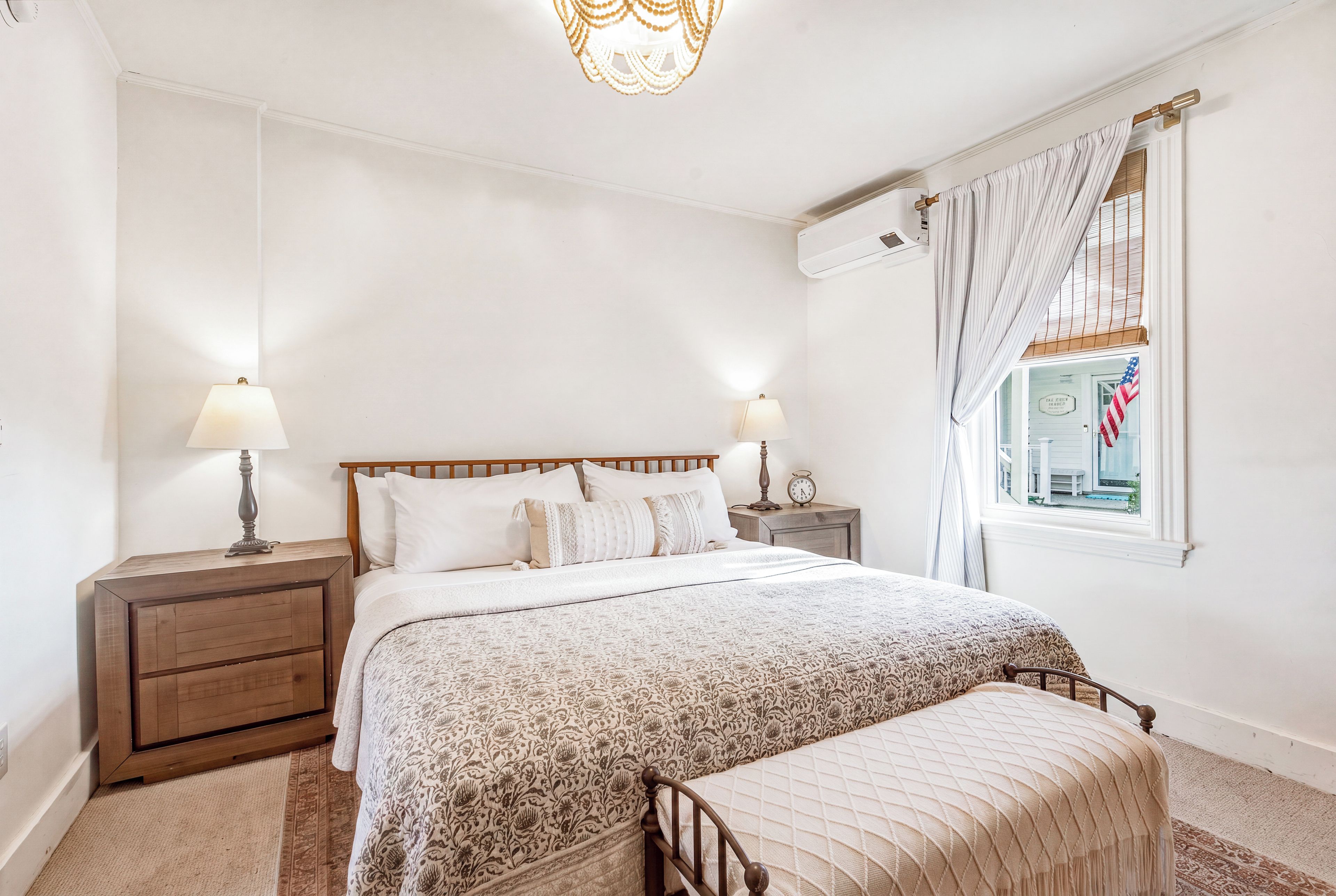1 habitación, tabla de planchar con plancha, wifi gratis y ropa de cama 