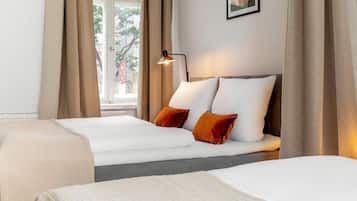 Iron/ironing board, free WiFi