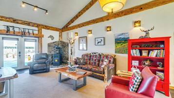 TV, fireplace, books