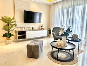 Living area - Panoramic Suite (Santiago de los Caballeros)