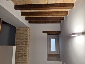 Kamar Deluks | Interior