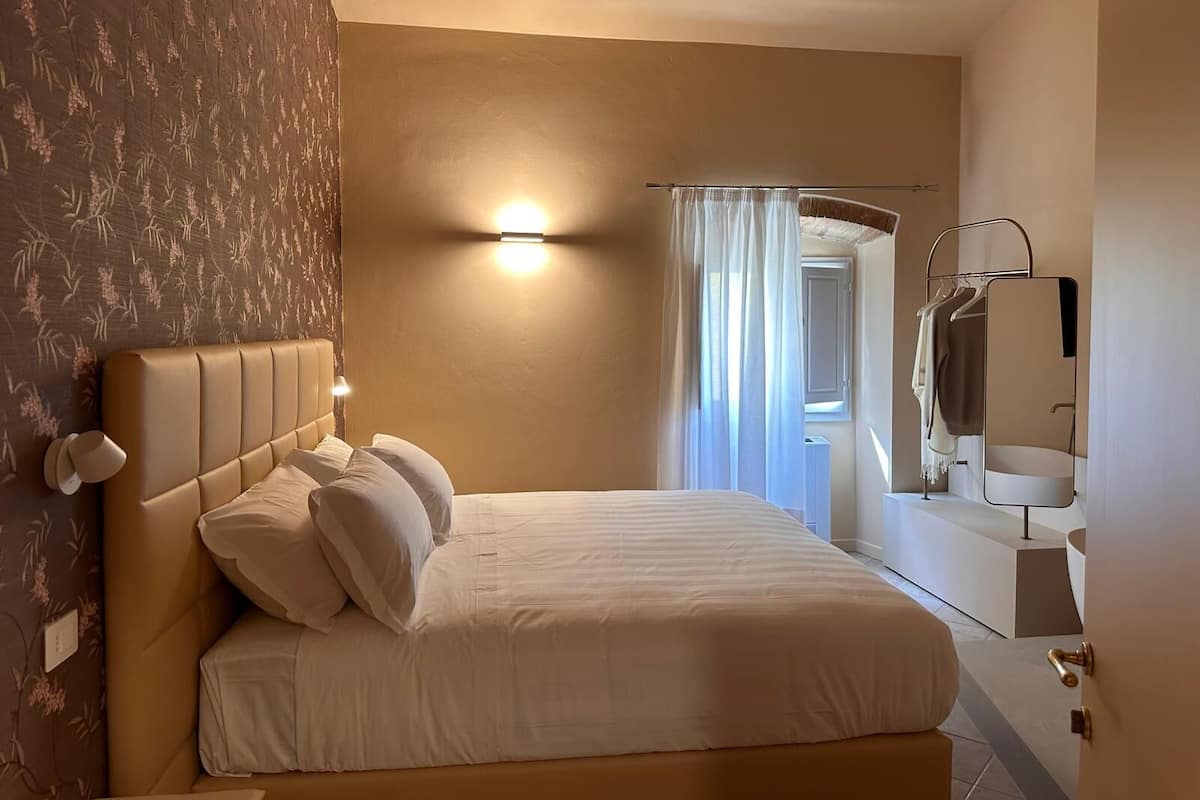 Suite exclusive | Coffre-fort, bureau, accĂšs au Wi-Fi (inclus)