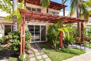 Exterior - Nueva Villa en Terrasol Diamante. (Acapulco de Juárez)