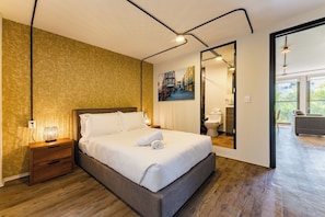 Tabla de planchar con plancha y wifi gratis