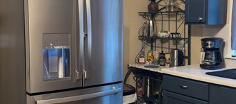 Charming 3-bedroom house in  Loup City with AC