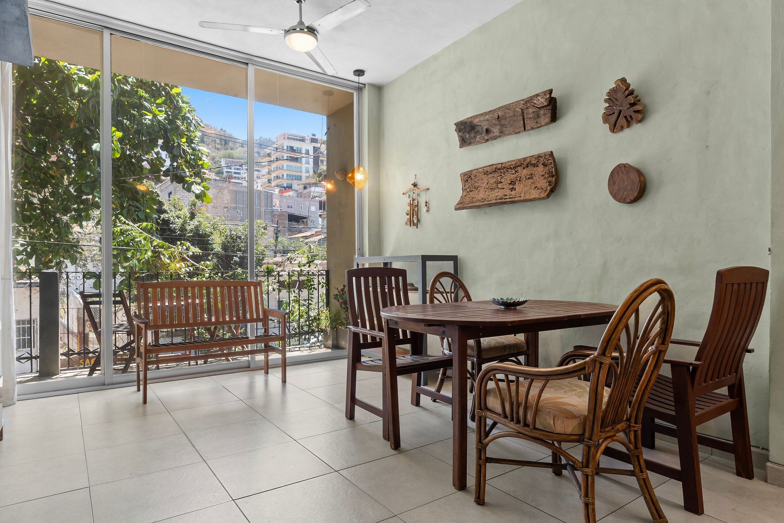 デラックス アパートメント ダブルベッド 1 台ソファーベッド付き 禁煙 シティビュー