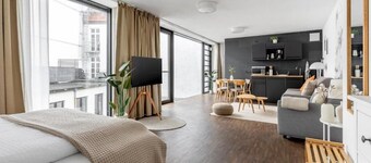 Global Living Augsburg Rathausplatz