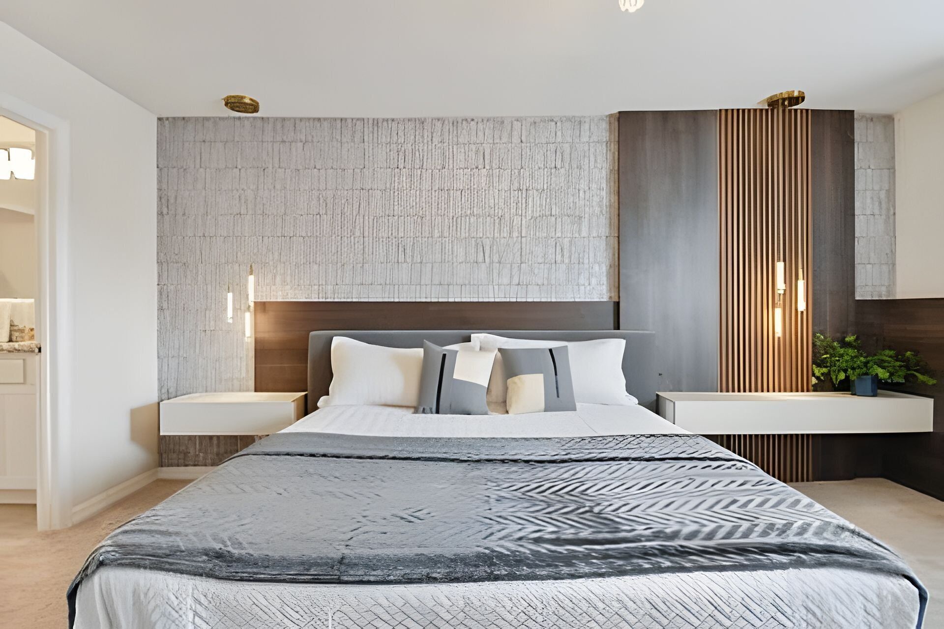 5 habitaciones, ropa de cama hipoalergénica y wifi gratis 