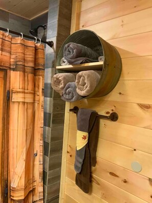 Interior - Country Bumpkin Cabin (Banner Elk)
