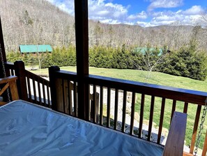 Property grounds - You’ll love my place because it`s Nested in the Lush surroundings of the Blue Ridge Mtns. (Banner Elk)