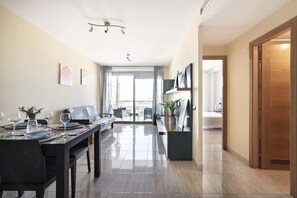 Interior - Stunning Modern Seafront Apartment in Benicarló (Benicarló)