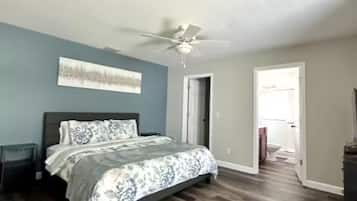 3 chambres, fer et planche Ă repasser, Wi-Fi, draps fournis