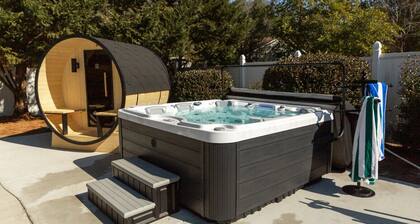 Golfer Paradise - Pool, Sauna, Hot Tub, Putting Green and More!