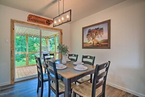Dining - Stylish Knoxville Retreat w/ Media Room & Patio (Knoxville)