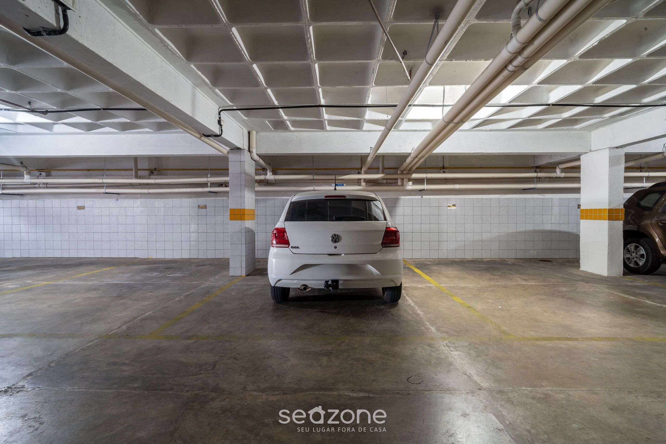 基本公寓 | 住宿地面