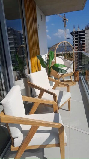 Property grounds - Modern new Apt 
ocean view, with pool, gym, bbq area. (Cartagena)