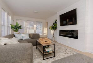 Smart-TV, Kamin