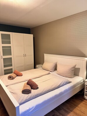 1 bedroom, WiFi, bed sheets - Our fairytale house in Braunlage vacation apartment Frau Holle (Braunlage)