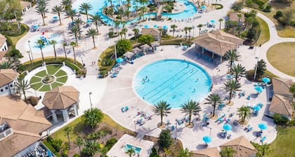 Spacious Pool Home Near Disney w/ Resort Access