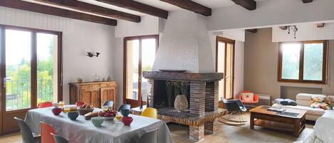 تلفزيون، ألعاب فيديو