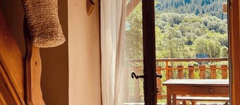 Grange pour 6 personnes avec studio indépendant