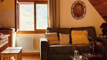 Télévision, cheminée