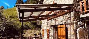 Grange pour 6 personnes avec studio indépendant