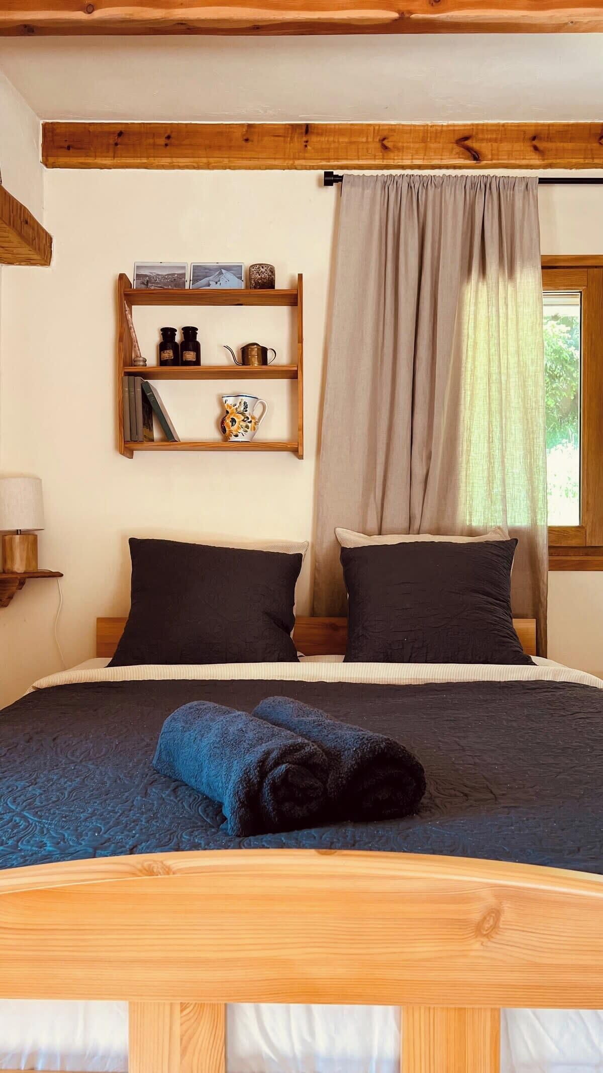 Cuna de viaje, wifi, ropa de cama