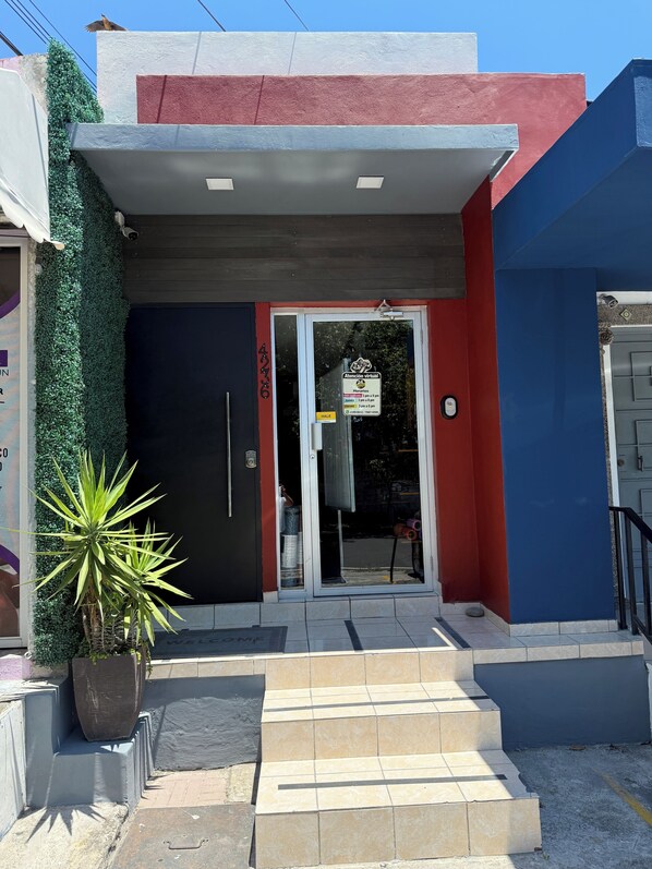 Exterior - Casa de Huéspedes 4236 (Ayuxtuxtepeque)